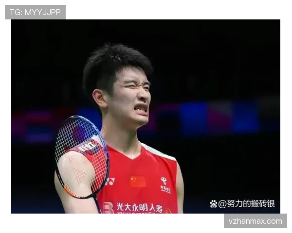 李诗沣居然爱吃辣条,训练场上跟生活反差太大了吧? 李诗沣居然爱吃辣条,训练场上跟生活反差太大了吧?